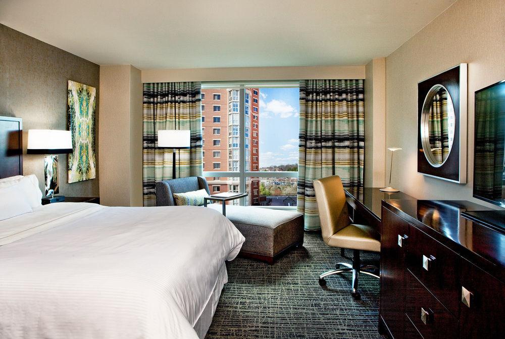 The Westin Alexandria Old Town Hotel Екстериор снимка