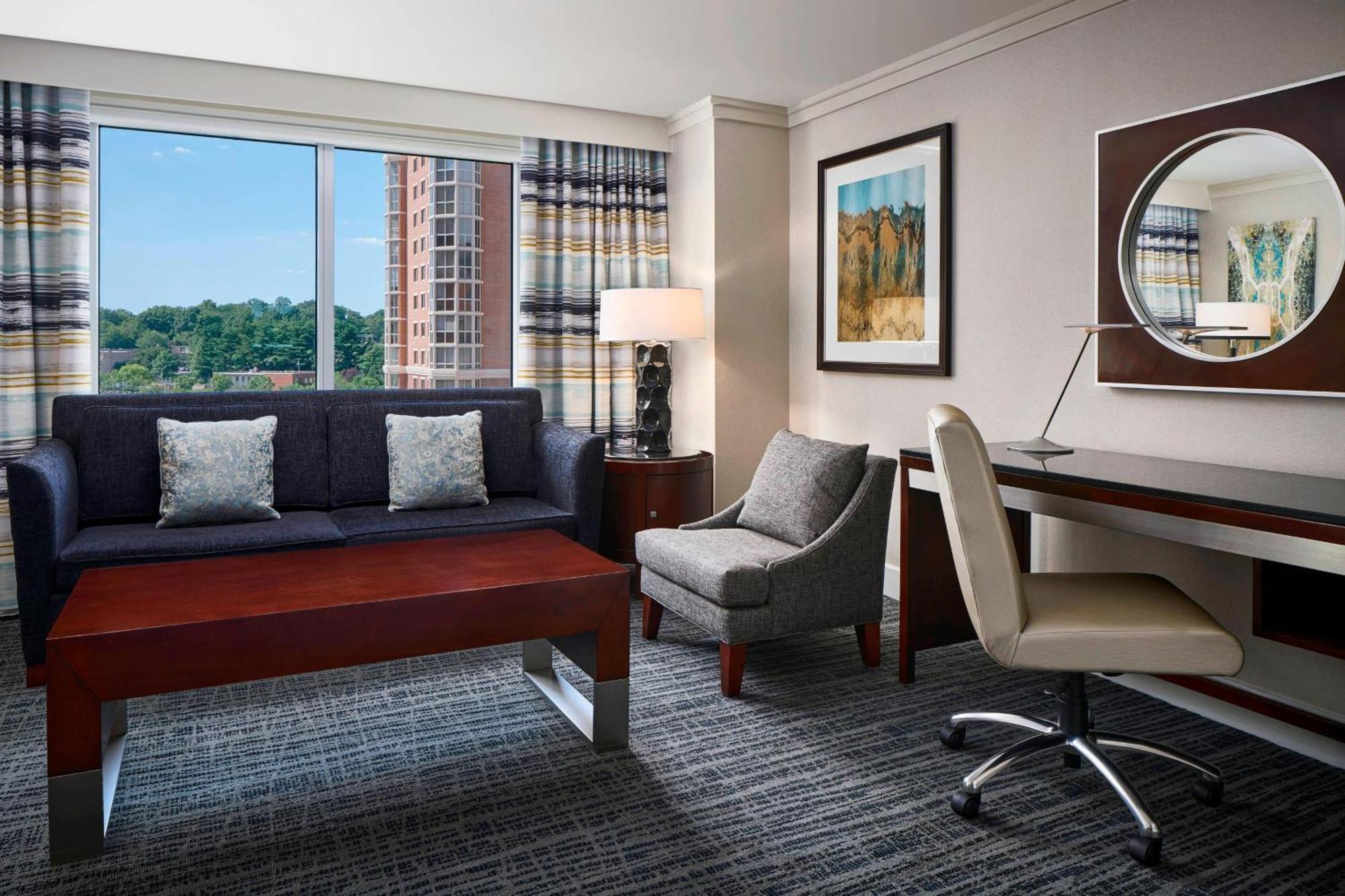 The Westin Alexandria Old Town Hotel Екстериор снимка