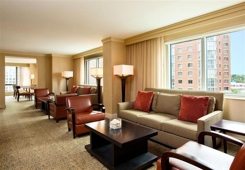 The Westin Alexandria Old Town Hotel Екстериор снимка